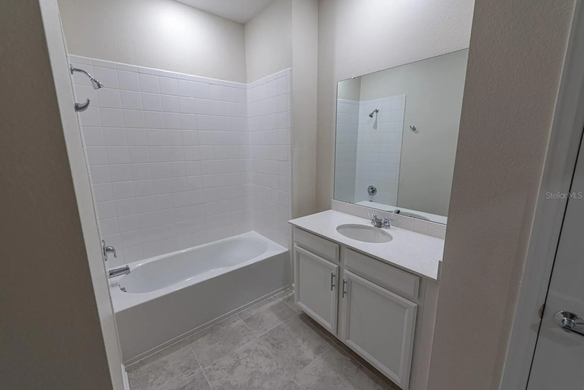 2990 Aqua Virgo Loop Orlando FL 32837