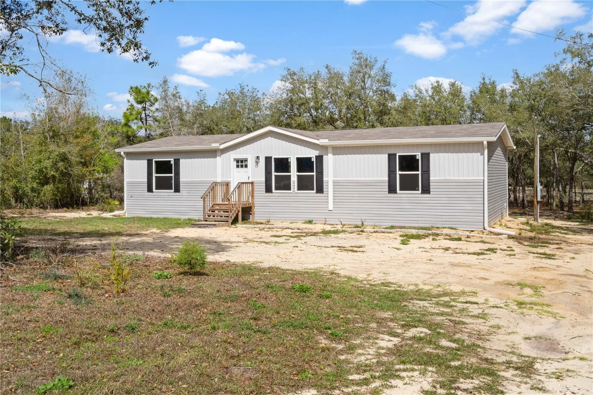 11431 NE 71st Street Bronson FL 32621