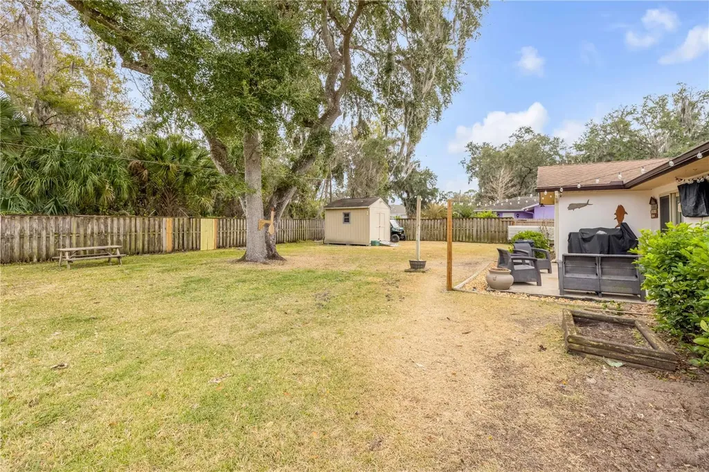 2503 Royal Palm Drive Edgewater FL 32141