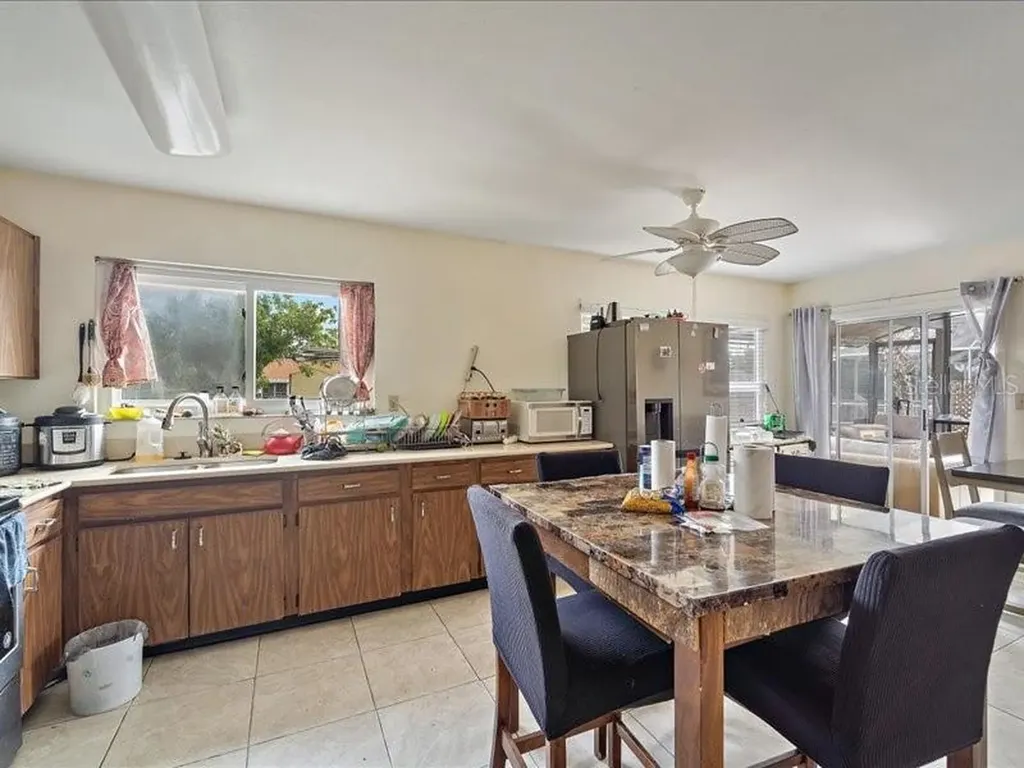 2464 Shenandoah Street North Port FL 34287