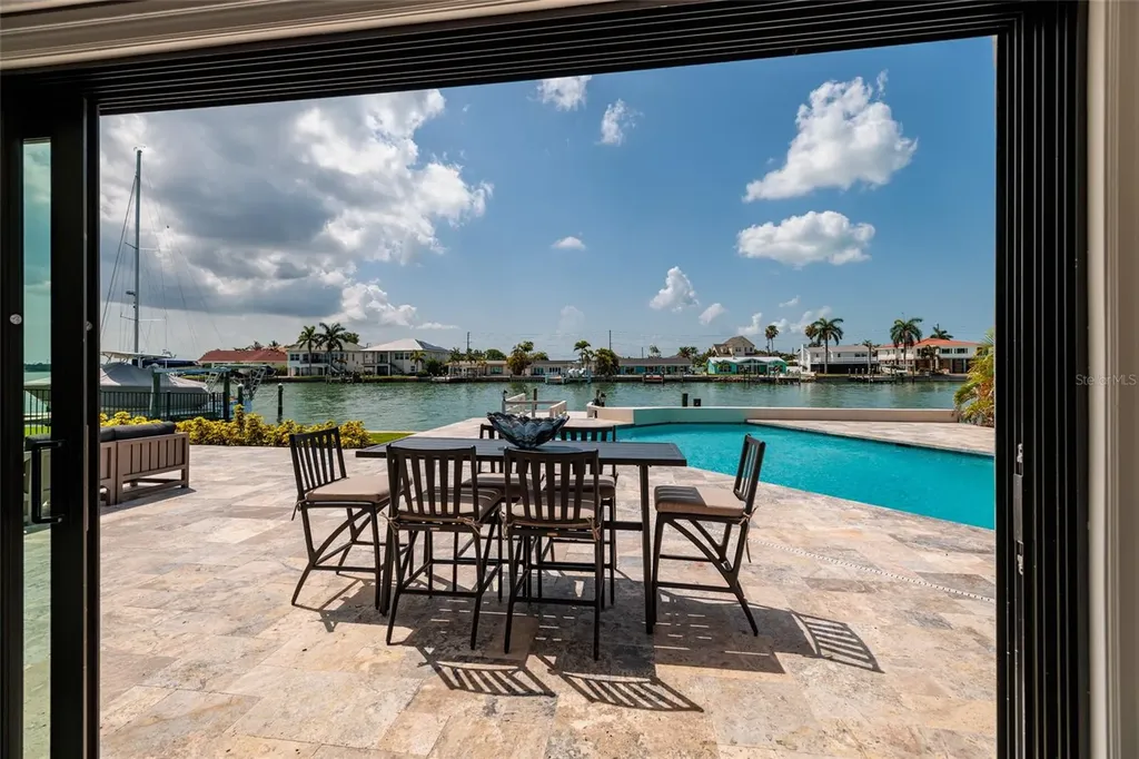 825 116th Avenue Treasure Island FL 33706