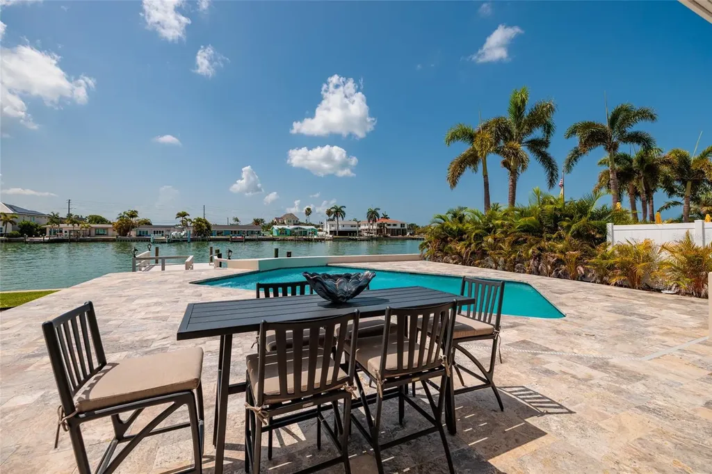 825 116th Avenue Treasure Island FL 33706