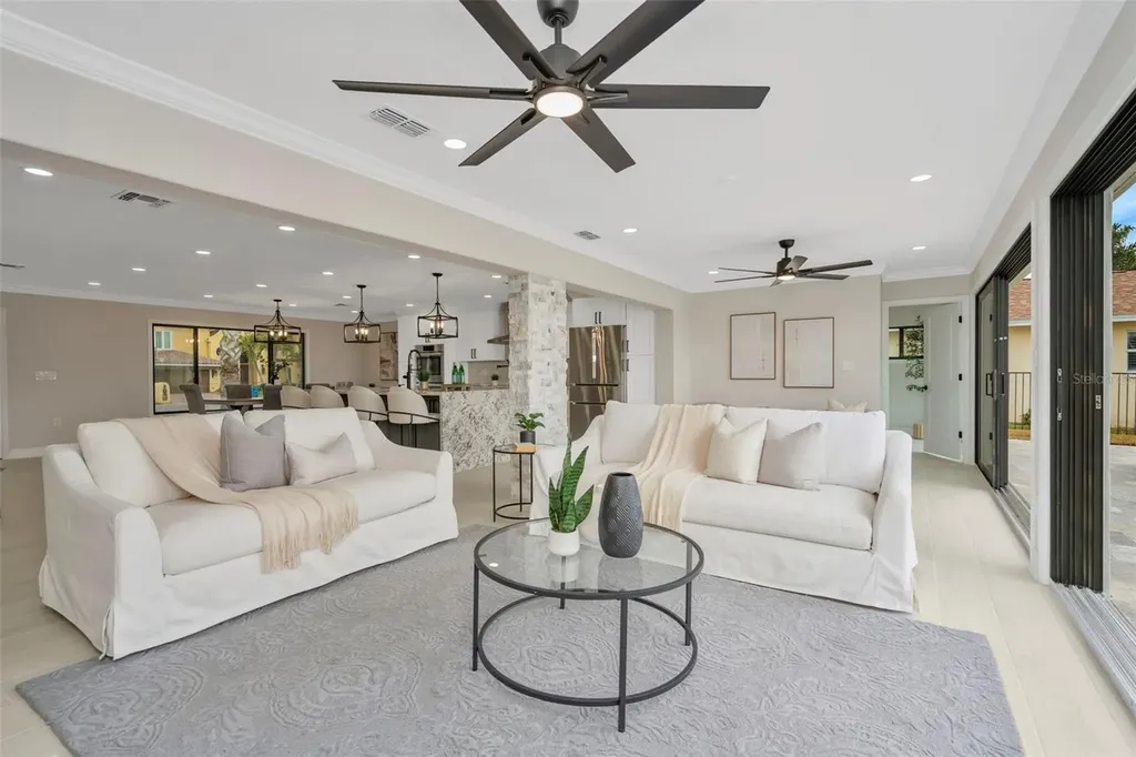 825 116th Avenue Treasure Island FL 33706