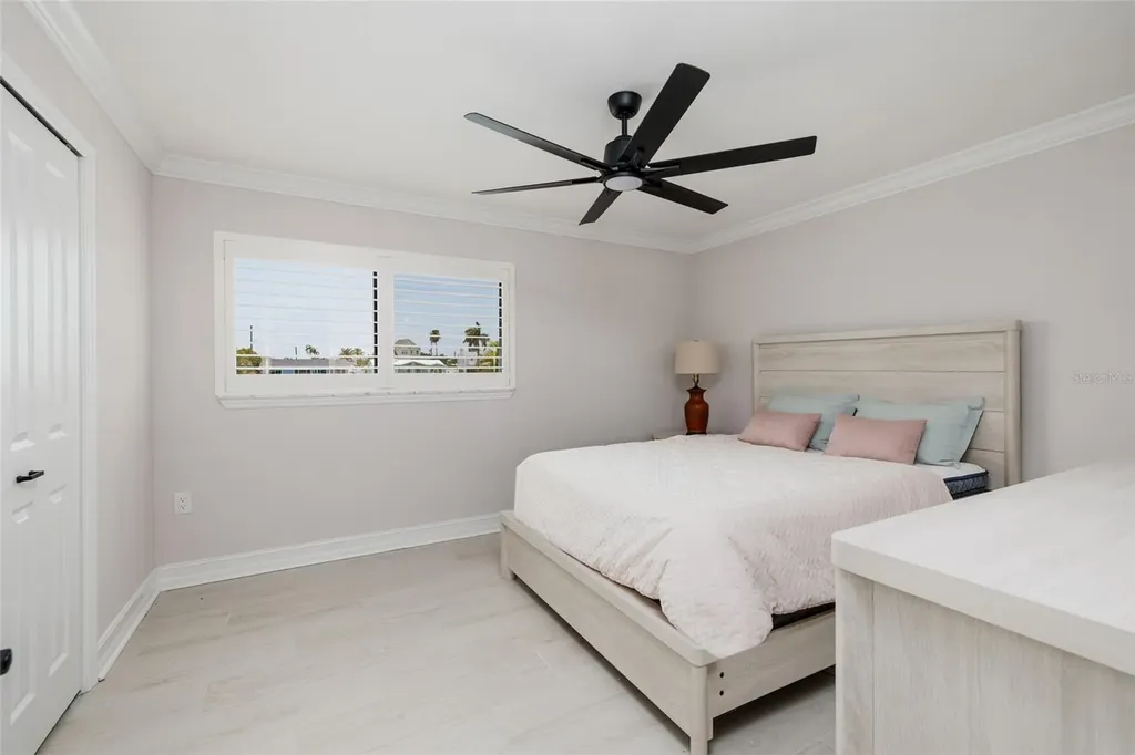 825 116th Avenue Treasure Island FL 33706