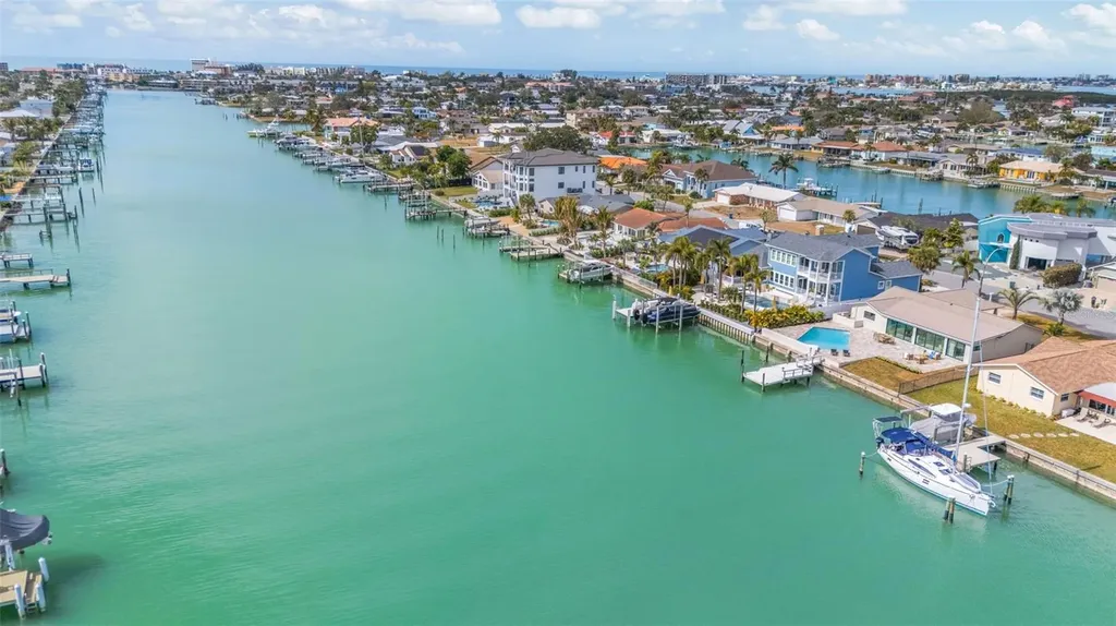 825 116th Avenue Treasure Island FL 33706