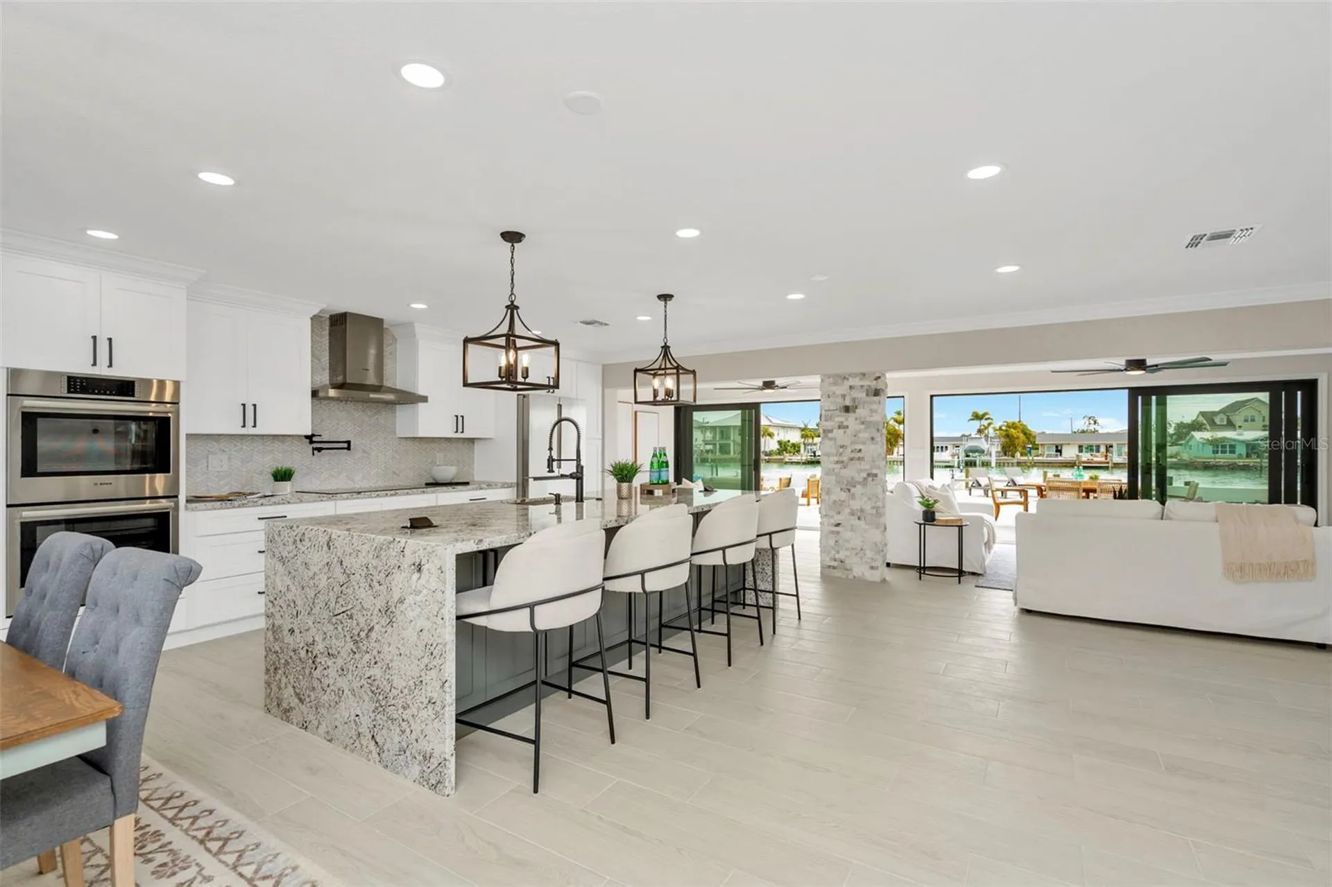 825 116th Avenue Treasure Island FL 33706