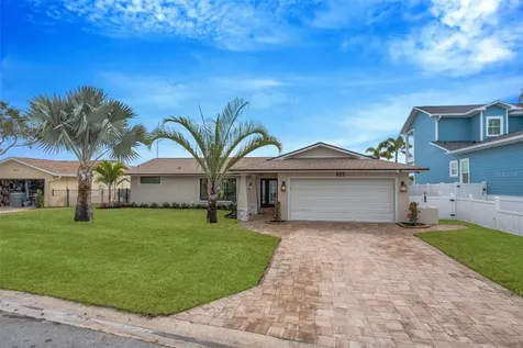 825 116th Avenue Treasure Island FL 33706
