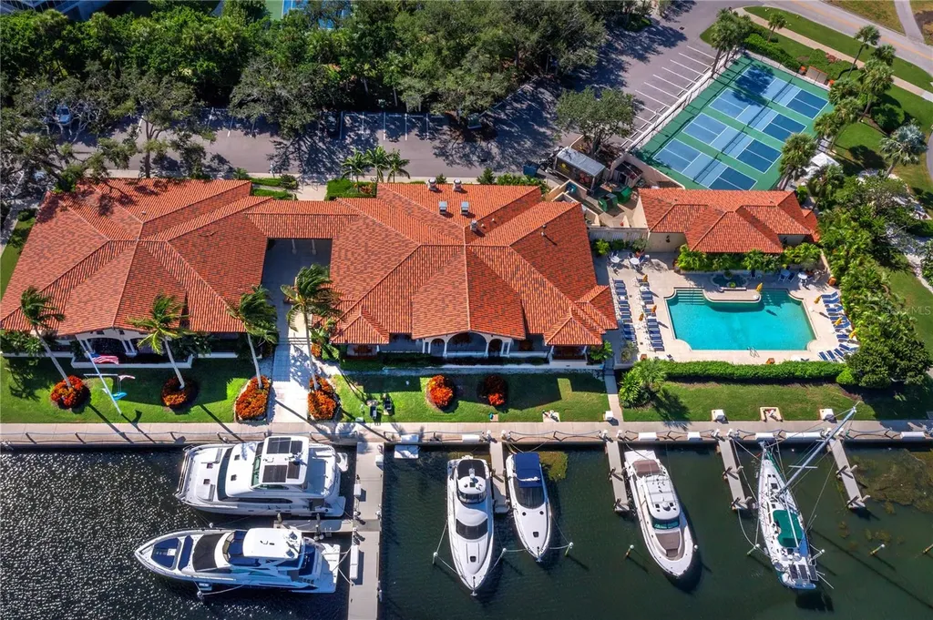 2600 Harbourside Drive Longboat Key FL 34228