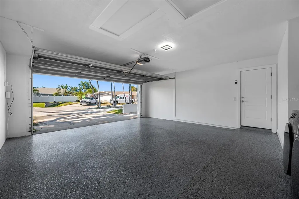7905 9th Avenue S St Petersburg FL 33707