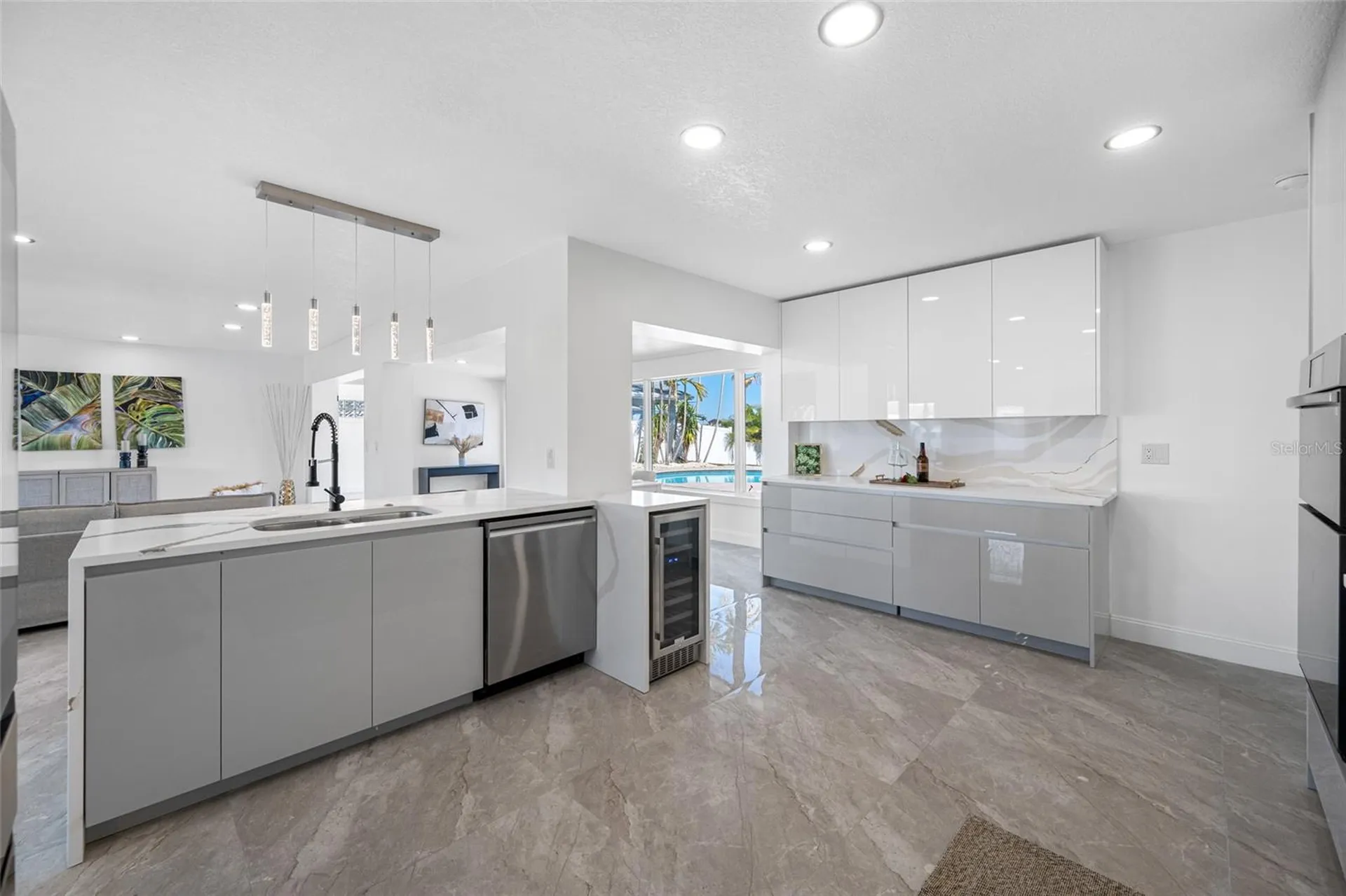 7905 9th Avenue S St Petersburg FL 33707