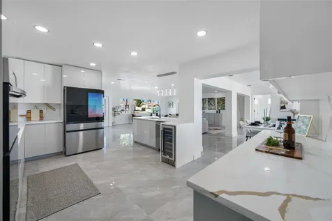 7905 9th Avenue S St Petersburg FL 33707