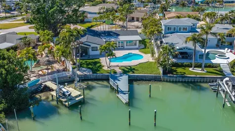 7905 9th Avenue S St Petersburg FL 33707