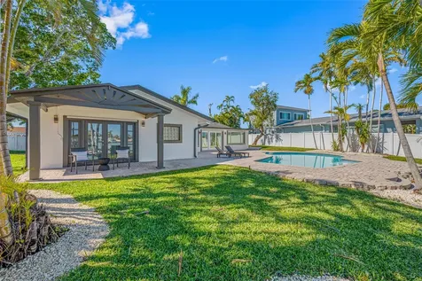 7905 9th Avenue S St Petersburg FL 33707