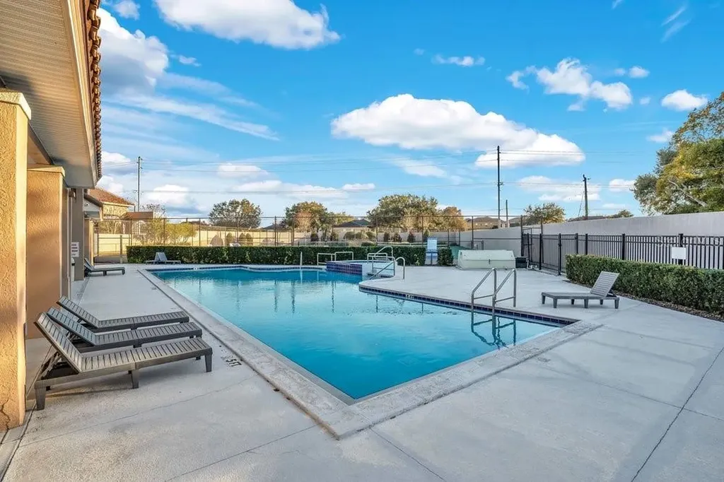 3040 Highlands By The Lake Way Lakeland FL 33812