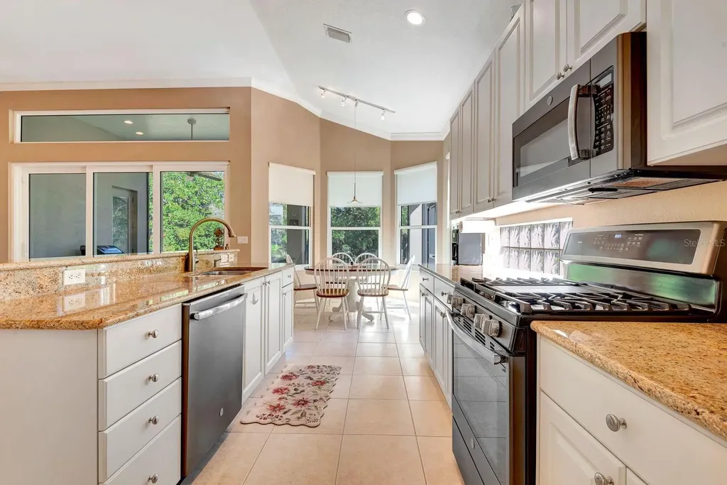 6659 Pebble Beach Way Lakewood Ranch FL 34202