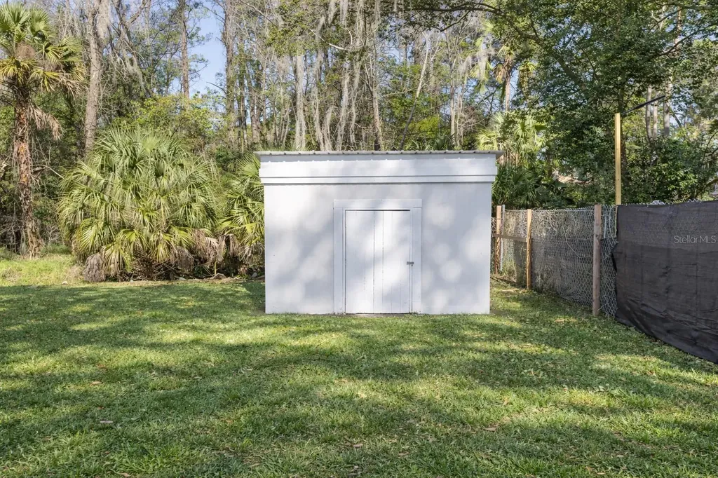 611 Little Wekiva Road Altamonte Springs FL 32714
