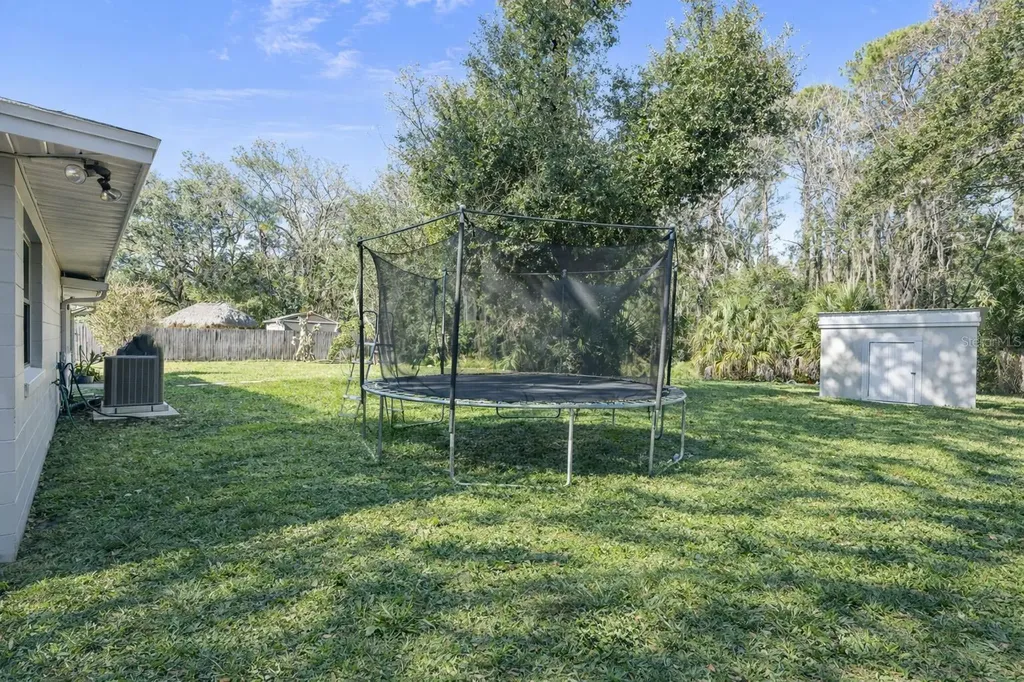 611 Little Wekiva Road Altamonte Springs FL 32714