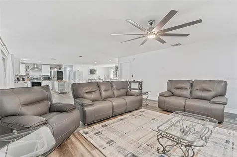 611 Little Wekiva Road Altamonte Springs FL 32714