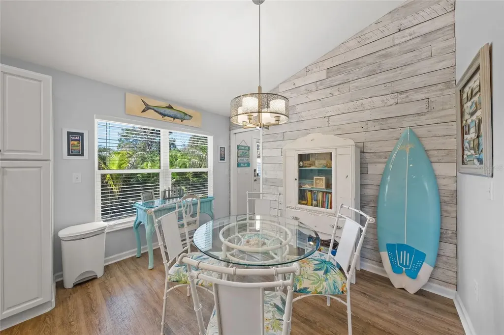 116 Avenida La Palma Nokomis FL 34275