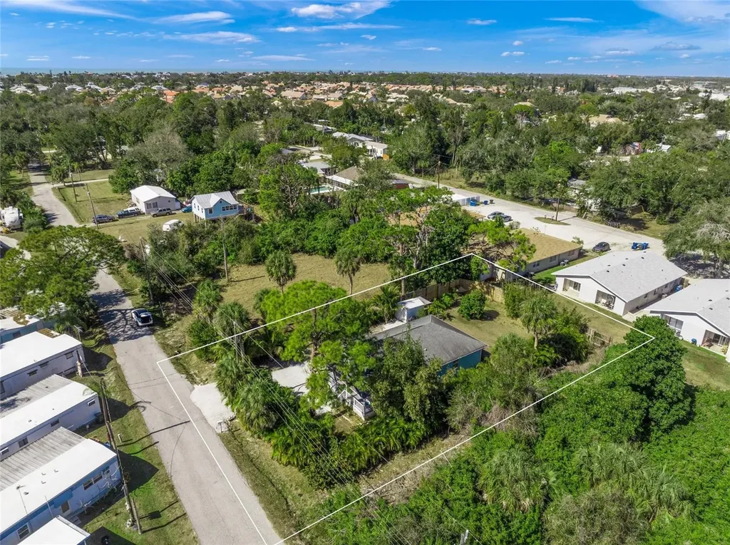 116 Avenida La Palma Nokomis FL 34275