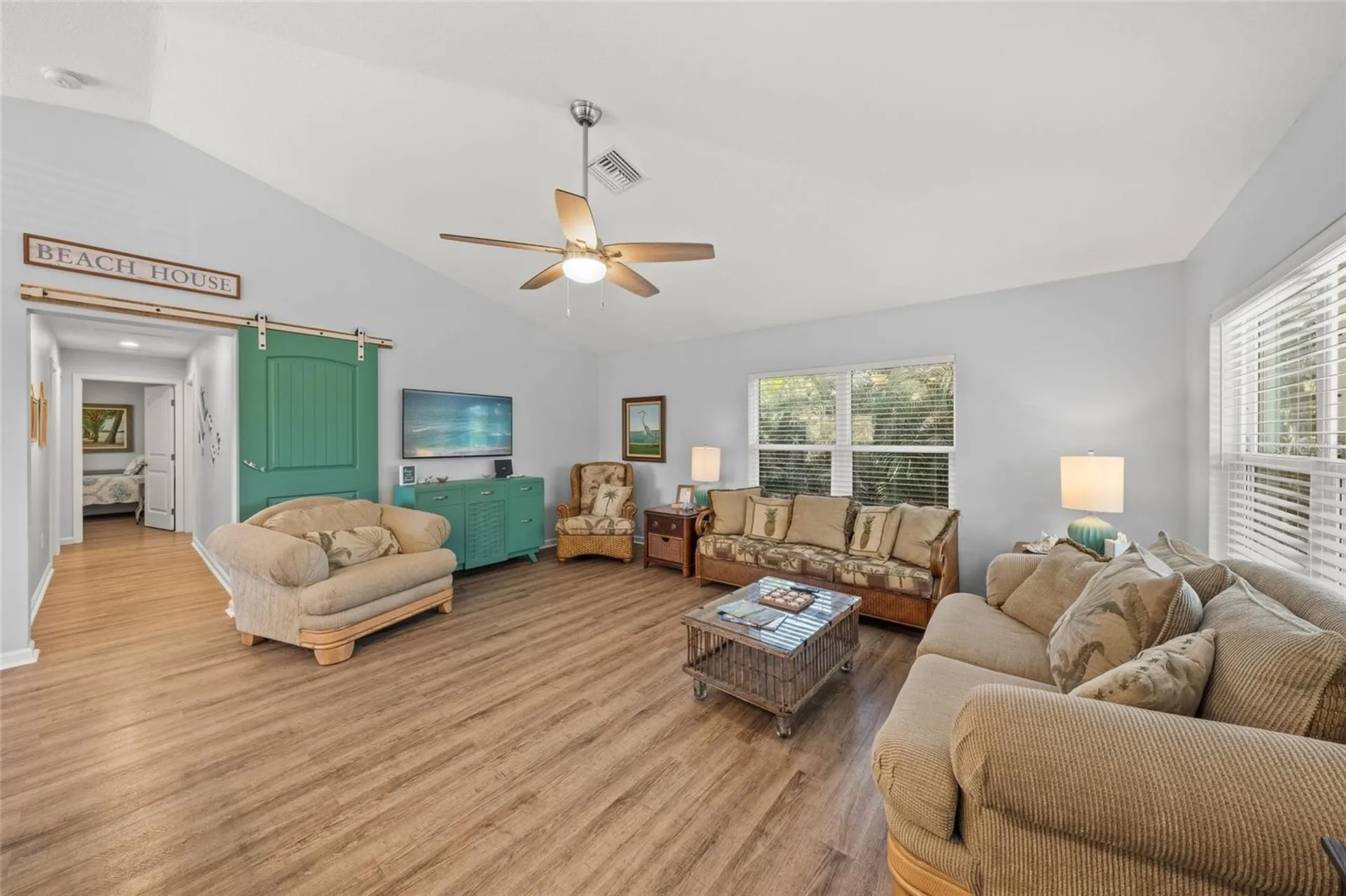 116 Avenida La Palma Nokomis FL 34275