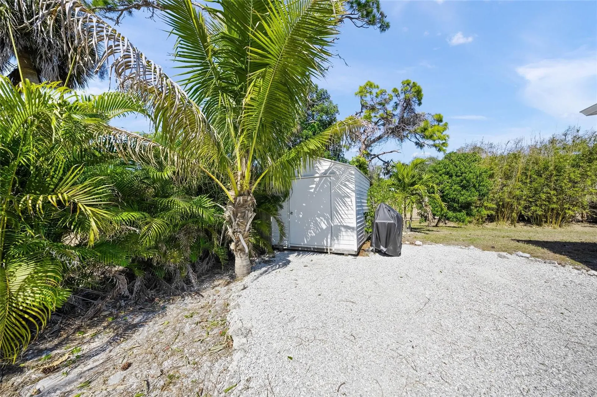 116 Avenida La Palma Nokomis FL 34275
