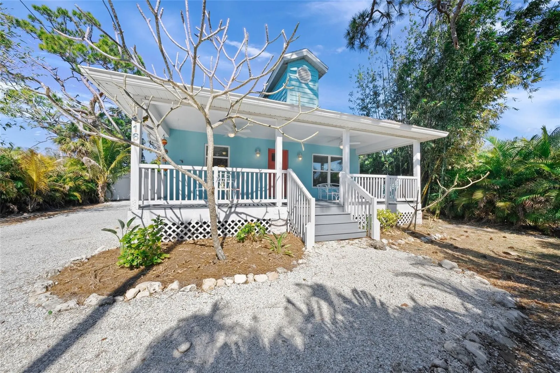 116 Avenida La Palma Nokomis FL 34275
