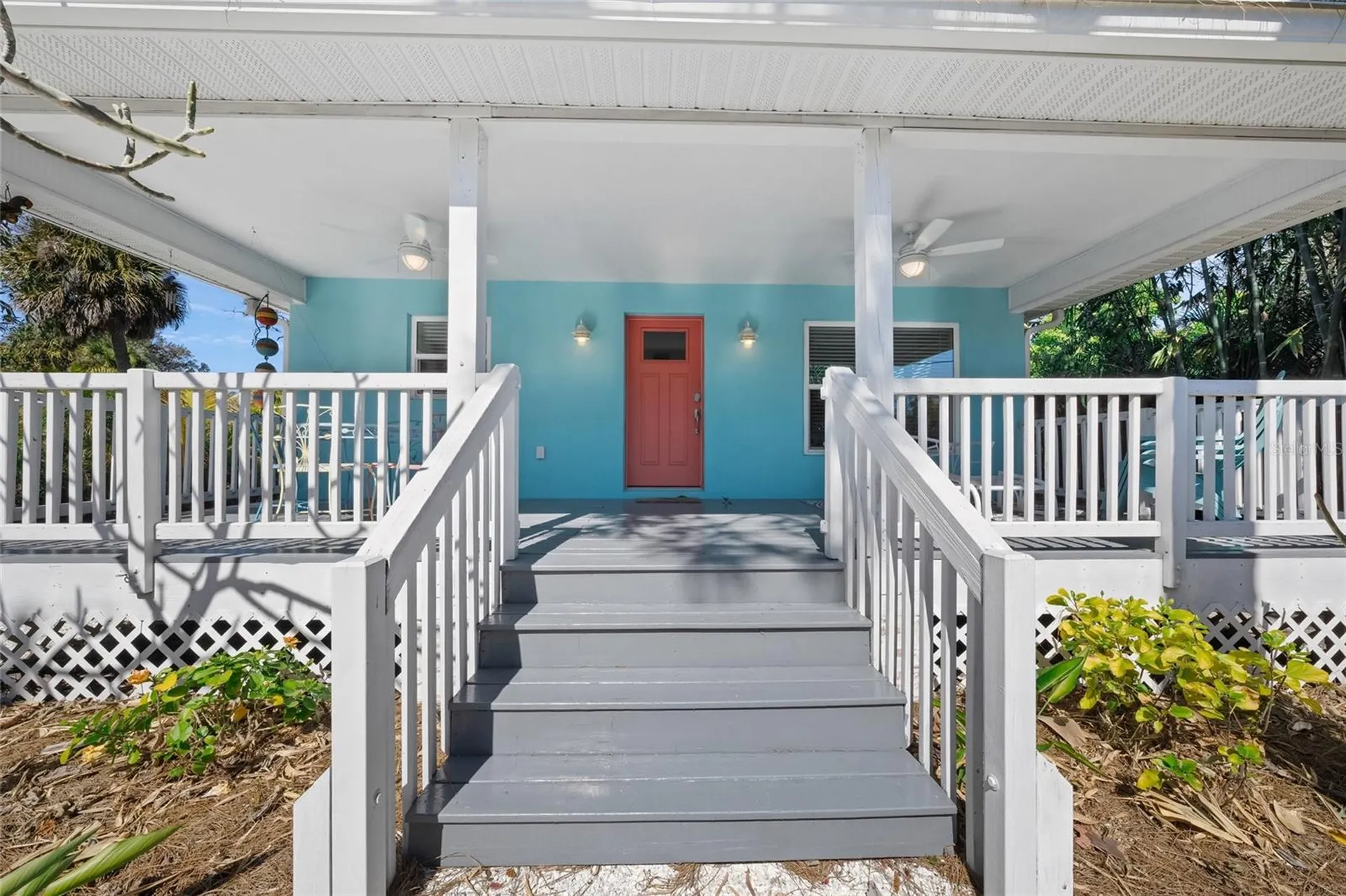 116 Avenida La Palma Nokomis FL 34275
