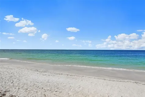 116 Avenida La Palma Nokomis FL 34275