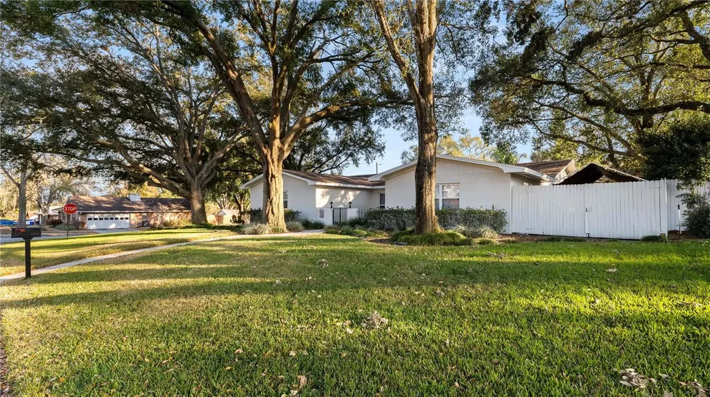 1737 Tierra Alta Drive Lakeland FL 33813