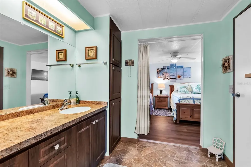 5619 Bayshore Road Palmetto FL 34221