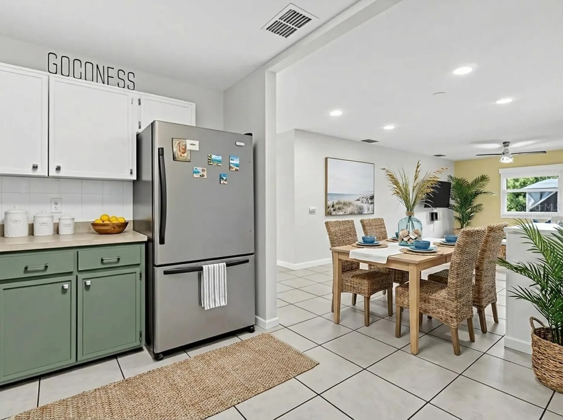 2056 Red Cedar Lane E Clearwater FL 33763