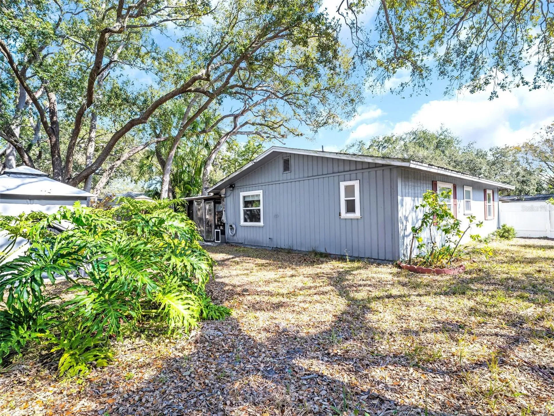 2056 Red Cedar Lane E Clearwater FL 33763