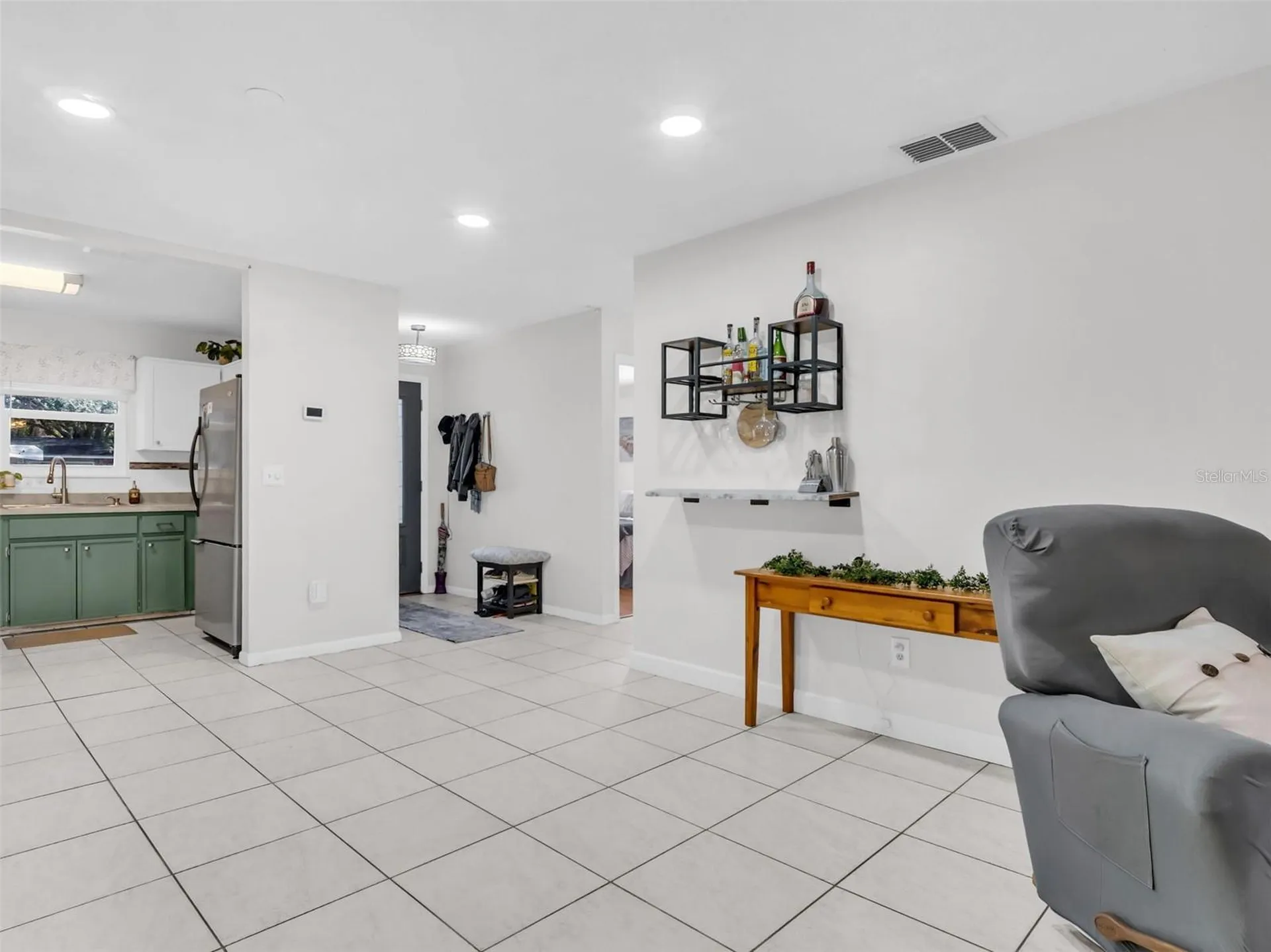 2056 Red Cedar Lane E Clearwater FL 33763