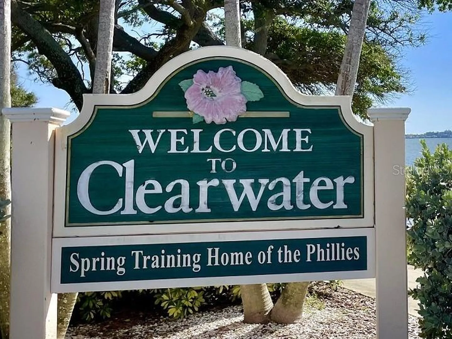 2056 Red Cedar Lane E Clearwater FL 33763