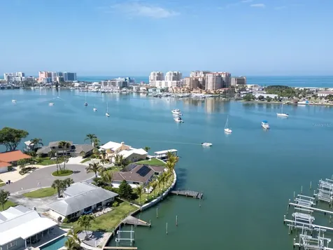 2056 Red Cedar Lane E Clearwater FL 33763