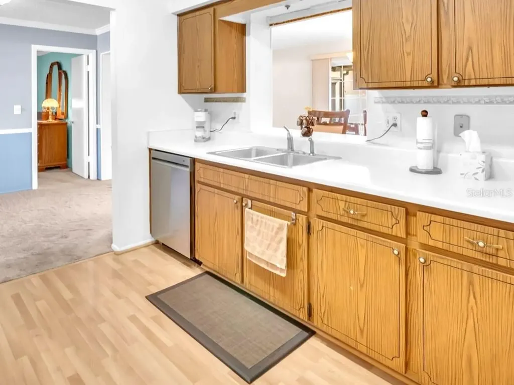 811 Helmsman Way Palm Harbor FL 34685