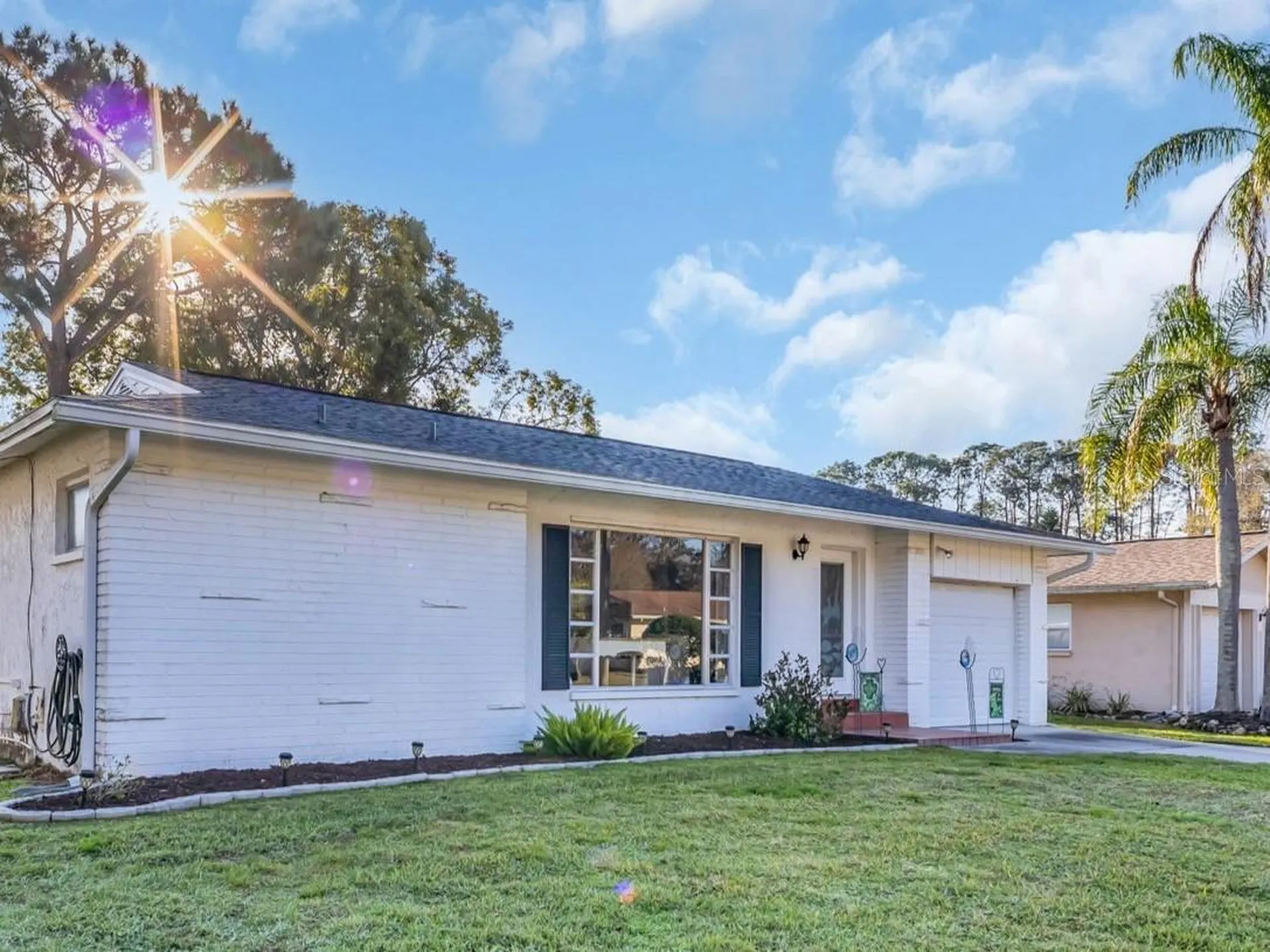 811 Helmsman Way Palm Harbor FL 34685