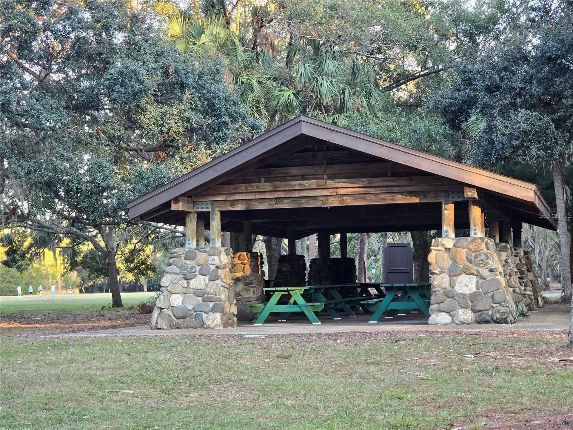 811 Helmsman Way Palm Harbor FL 34685