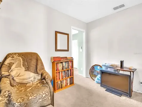 811 Helmsman Way Palm Harbor FL 34685