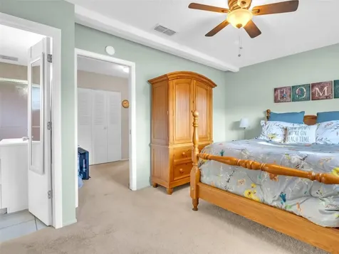 811 Helmsman Way Palm Harbor FL 34685