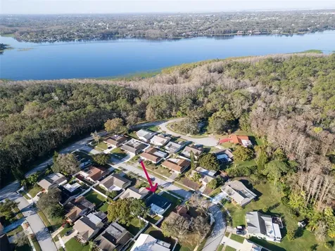 811 Helmsman Way Palm Harbor FL 34685