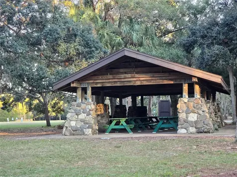 811 Helmsman Way Palm Harbor FL 34685