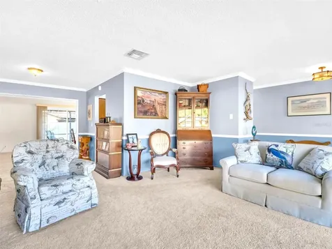811 Helmsman Way Palm Harbor FL 34685