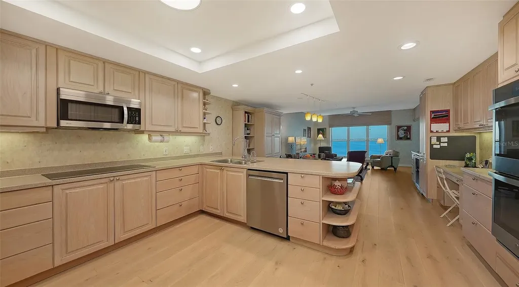 2450 Harbourside Drive Longboat Key FL 34228