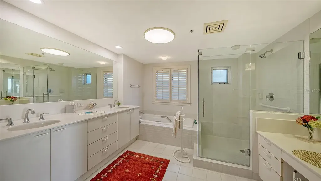 2450 Harbourside Drive Longboat Key FL 34228