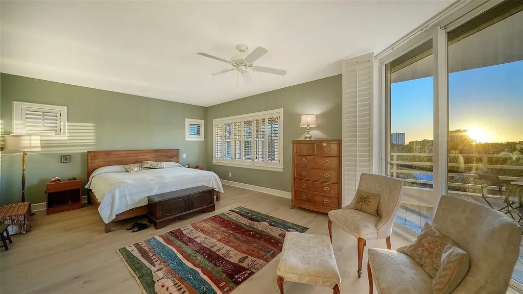 2450 Harbourside Drive Longboat Key FL 34228