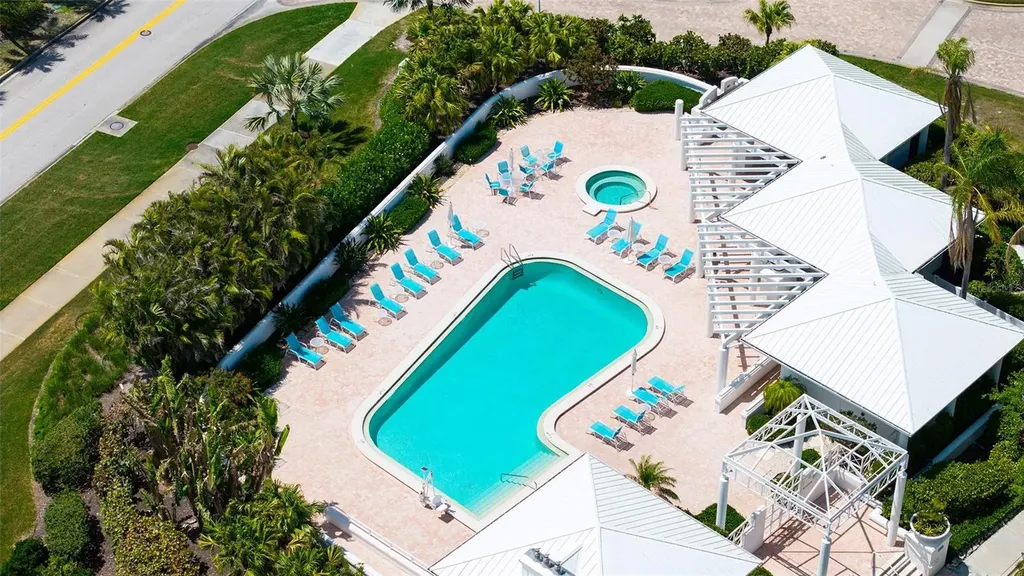 2450 Harbourside Drive Longboat Key FL 34228