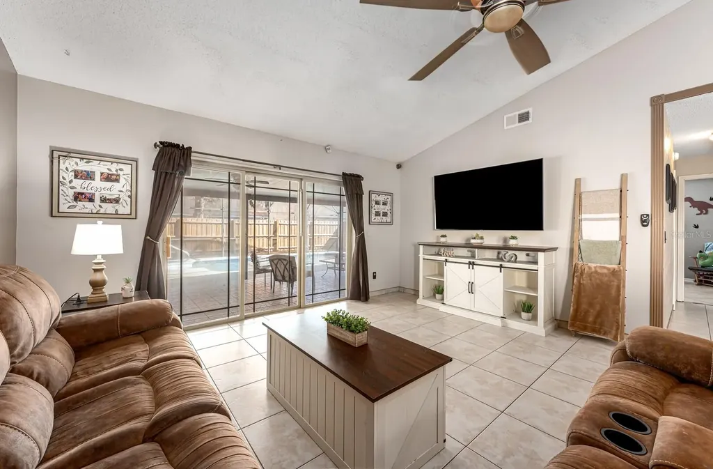 321 Blacktail Court Apopka FL 32703