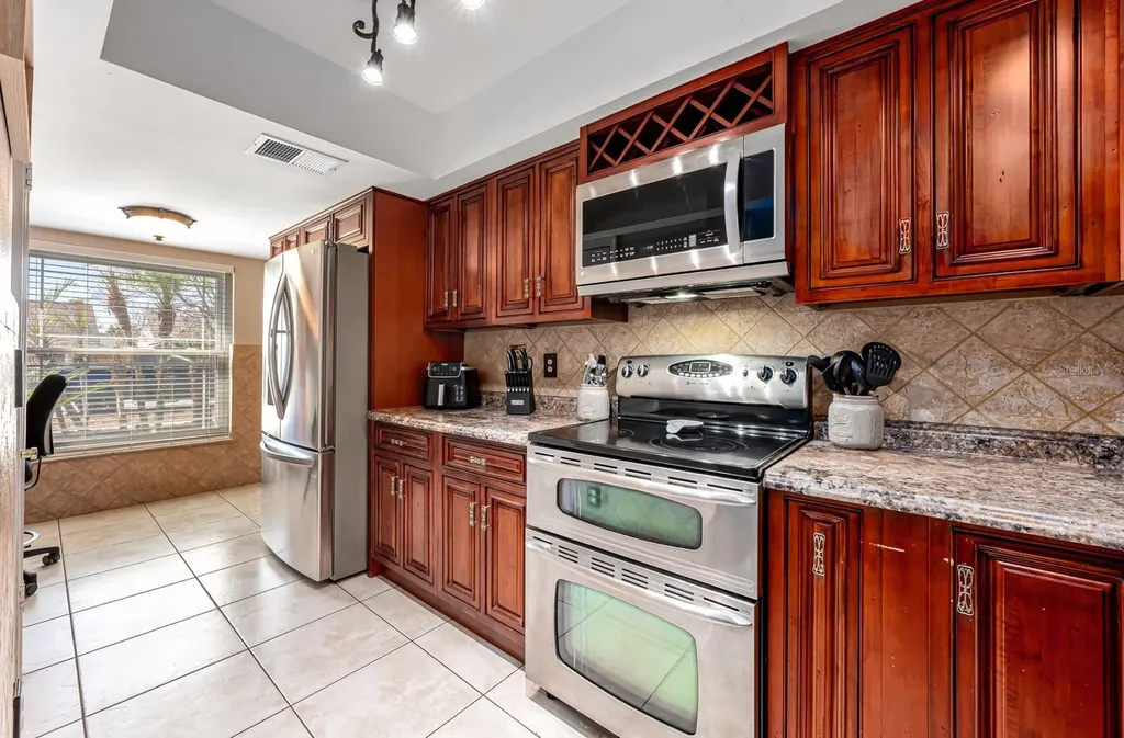 321 Blacktail Court Apopka FL 32703